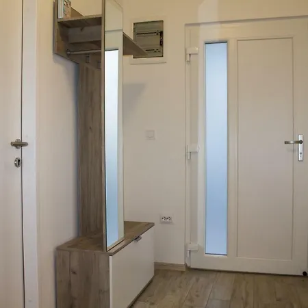 Kuca Za Odmor Natalija Holiday home Pula